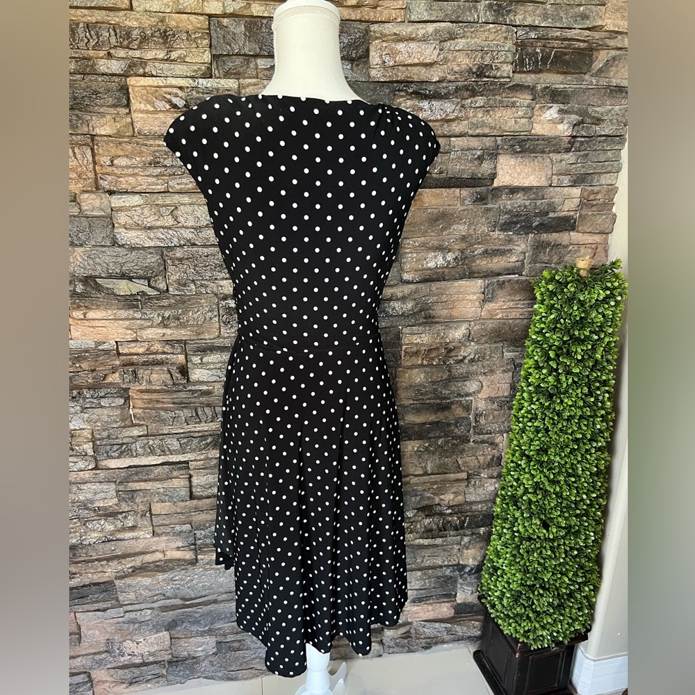 Ralph Lauren Black and White V-Neck Midi Dress - Picture 2 of 8